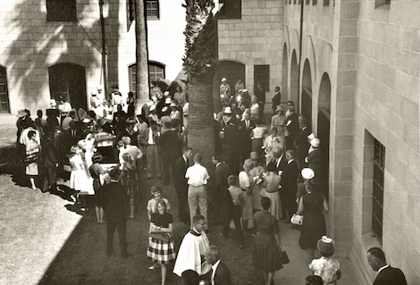 https://trinitycathedral.com/wp-content/uploads/2022/02/12-Coffee-Hour-Trinity-Cathedral-Close-October-1963.jpg